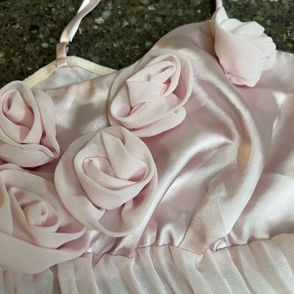 Vintage Victoria's Secret Light Pink Satin Chemise Flower Detail Pleated *Read* - Picture 4 of 8
